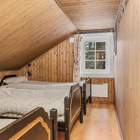 Holiday home Awesome In With Sauna Svingvoll